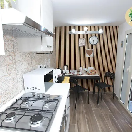 La Casa Di Susy Whorz * Casalnuovo Di Napoli
